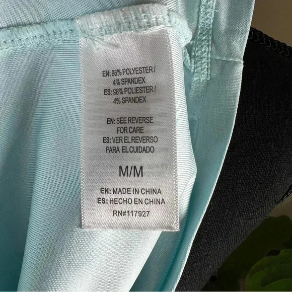 GAIMA Women’s Racer-Back Tank Top in Sea-foam Green Size Medium - Picture 8 of 13